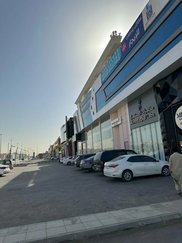 مشروع معرض نورين للإيجار - شركة منصات العقارية