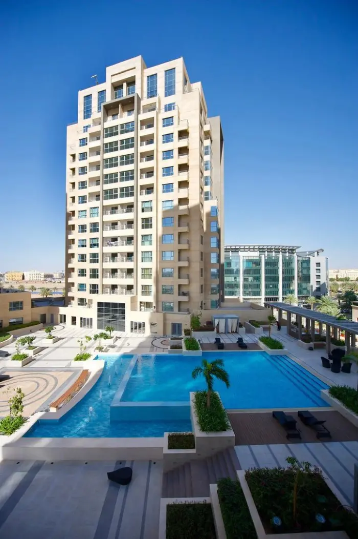 شقة برج اعمار - Manassat Real Estate Company