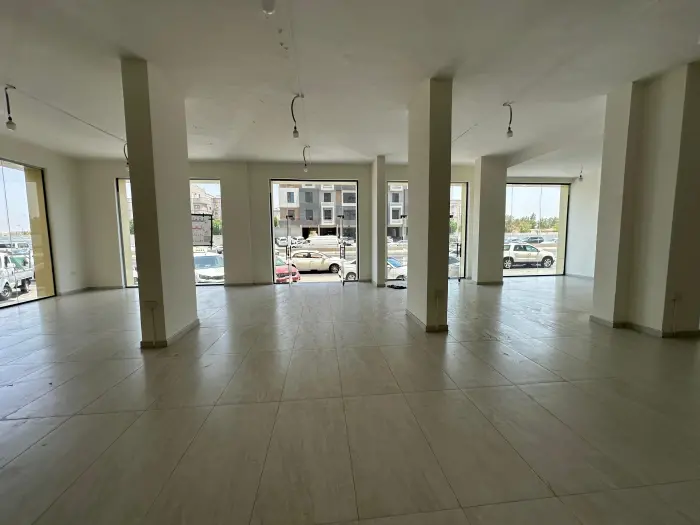 معرض شارع الستين - Manassat Real Estate Company